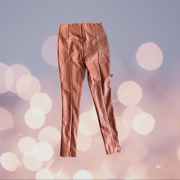 Fashion Nova Backin It Up Faux Leather Leggings. - Picture 5 of 5